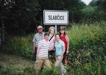 Slabcice – town where Bernice & Patsy’s grandpa was born. Back: Alfred & Bernice Vrazel & Patsy Gaines. Front: Chris & Lindsey Gaines